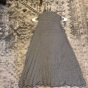 Mick neck sleeveless dress